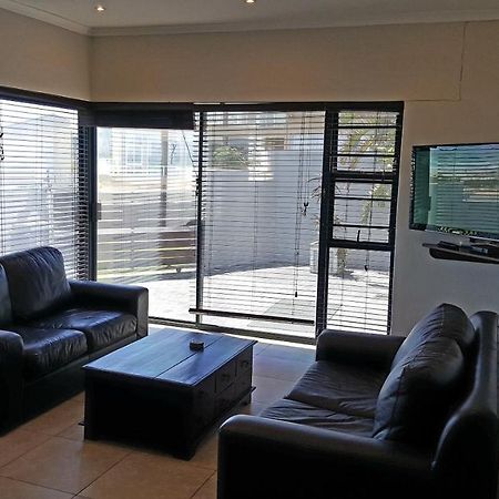Beach Apartment Melkbosstrand Esterno foto