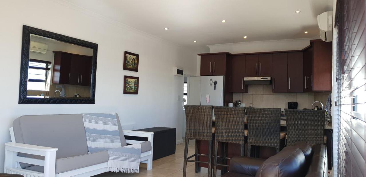 Beach Apartment Melkbosstrand Esterno foto
