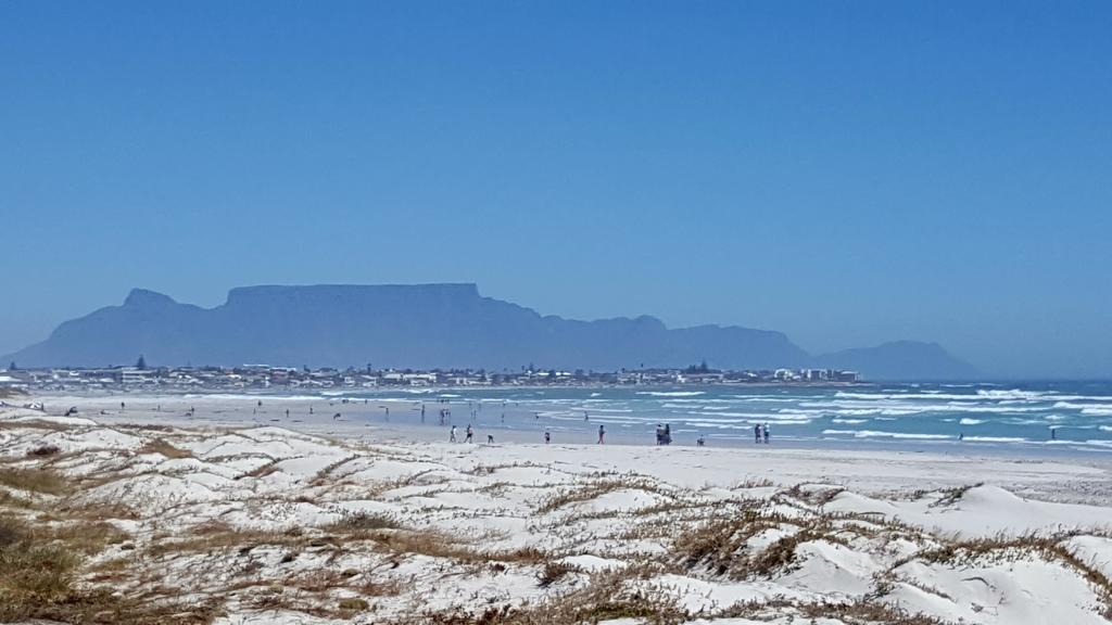 Beach Apartment Melkbosstrand Esterno foto